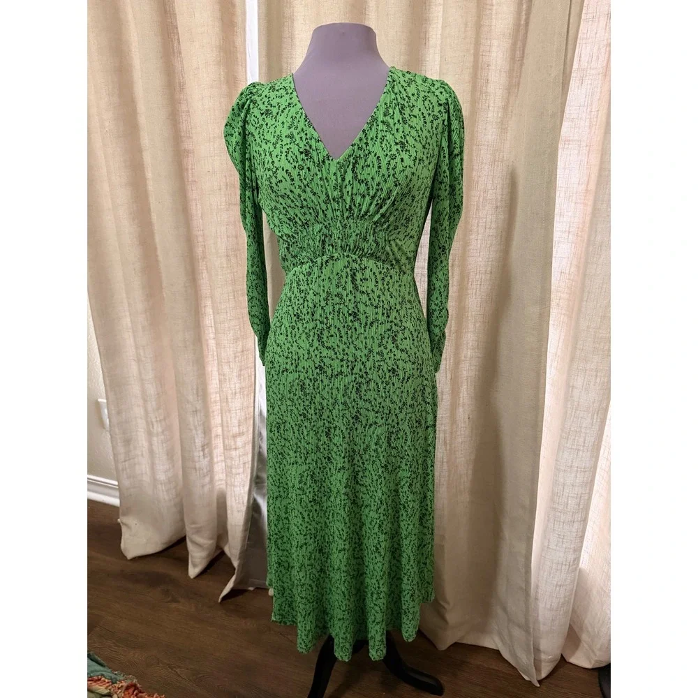 MNG Green Floral Print Midi Dress Long Sleeve V Neck Ruched Waist - Picture 2 of 9